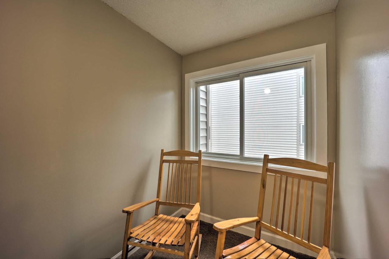 Cozy Studio 2 Miles To Beech Mountain Ski Resort! Bagian luar foto